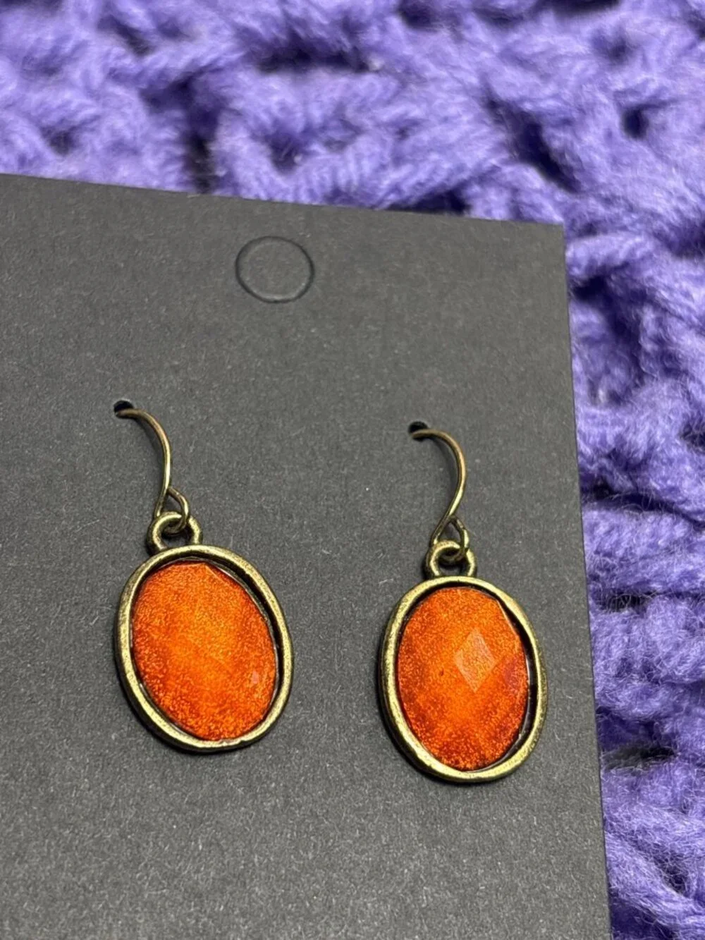 Shimmery Faceted Orange Rhinestone Oval Dangle Earrings Goldtone 0.75 inch